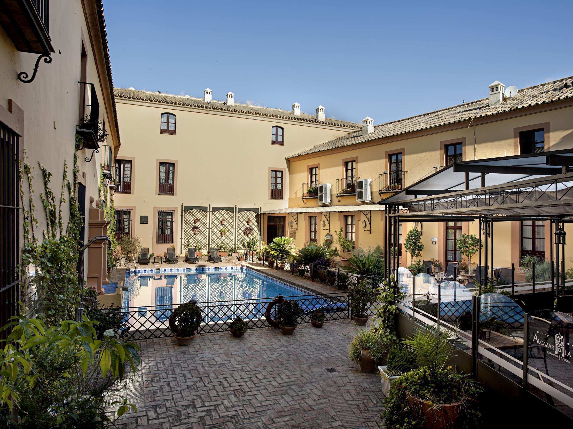 Hotel Alcazar De La Reina Carmona  Exteriér fotografie