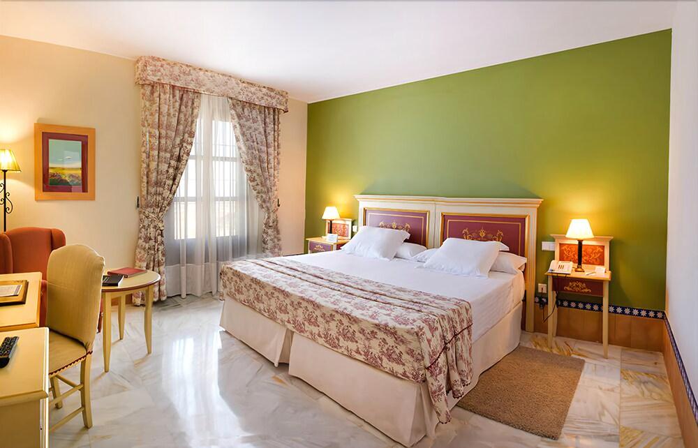 Hotel Alcazar De La Reina Carmona  Exteriér fotografie